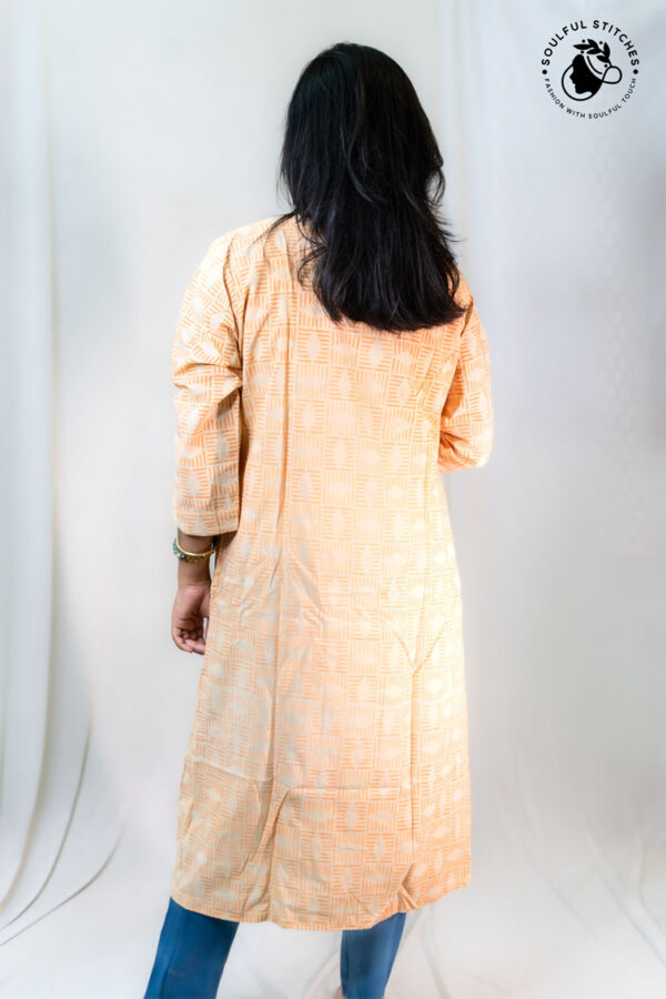 Long Shrug 5 - Image 3