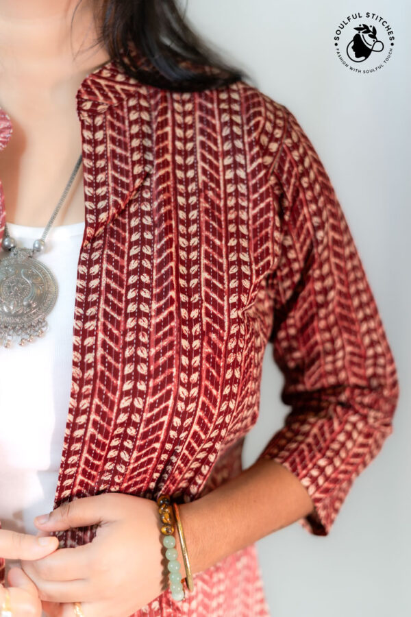 Short Shrug 3 - Image 3