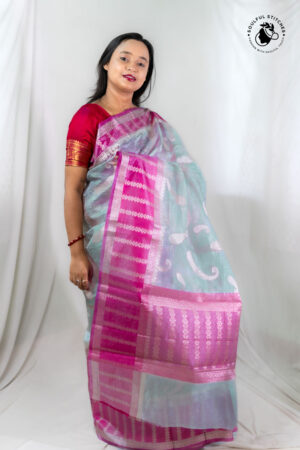 Crush Tissue Saree – Light Green